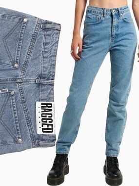 The Ragged Priest Cougar Mom Light Medium Blue Jean High Waist Size 28